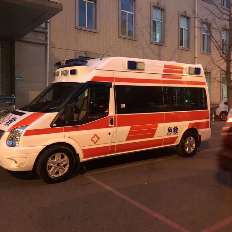 循化夜间租赁救护车护送病人转院：安全转运的 8 大核心注意事项