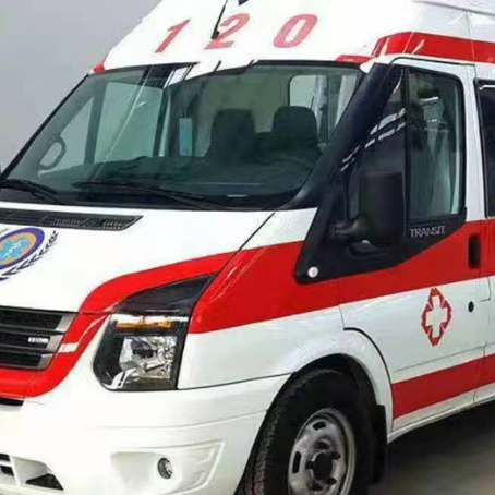 循化非急救护送病人转院租赁救护车的优缺点对比